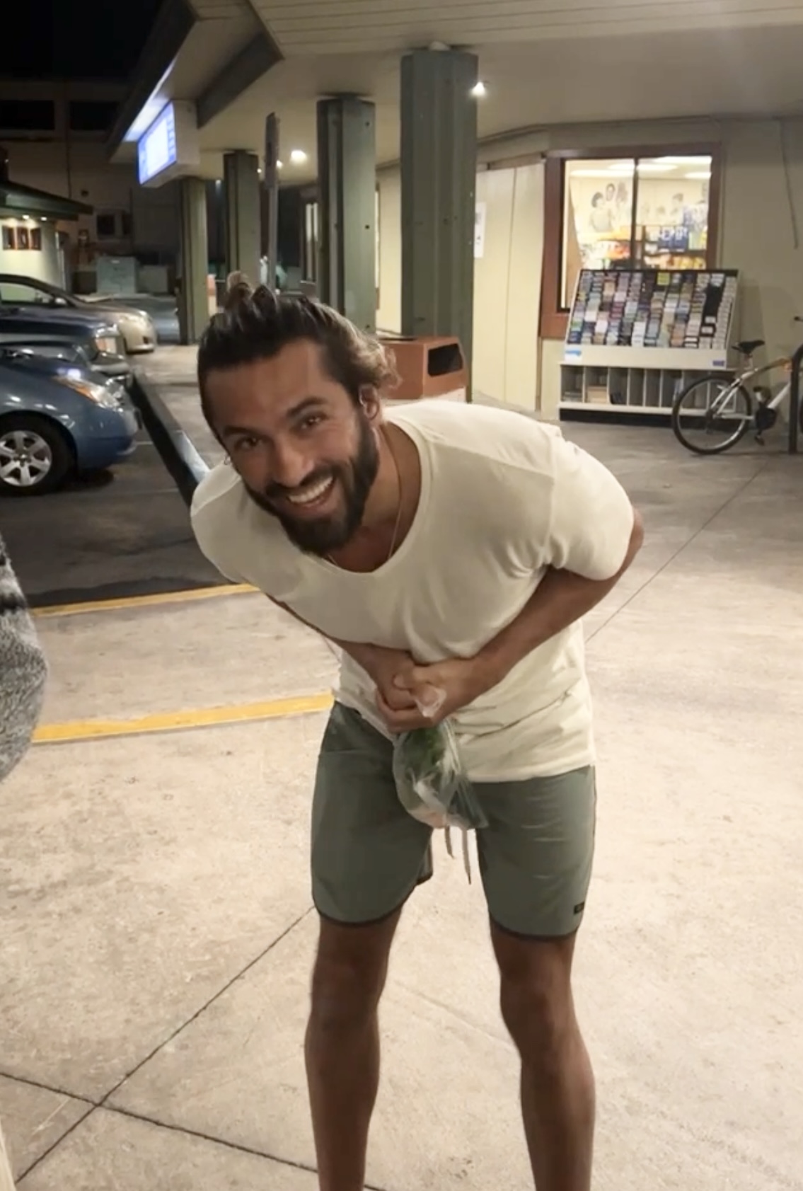 You are currently viewing Justin Rassner